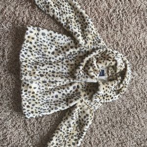 GAP Leopard/Cheetah Print Faux Fur Girls Jacket